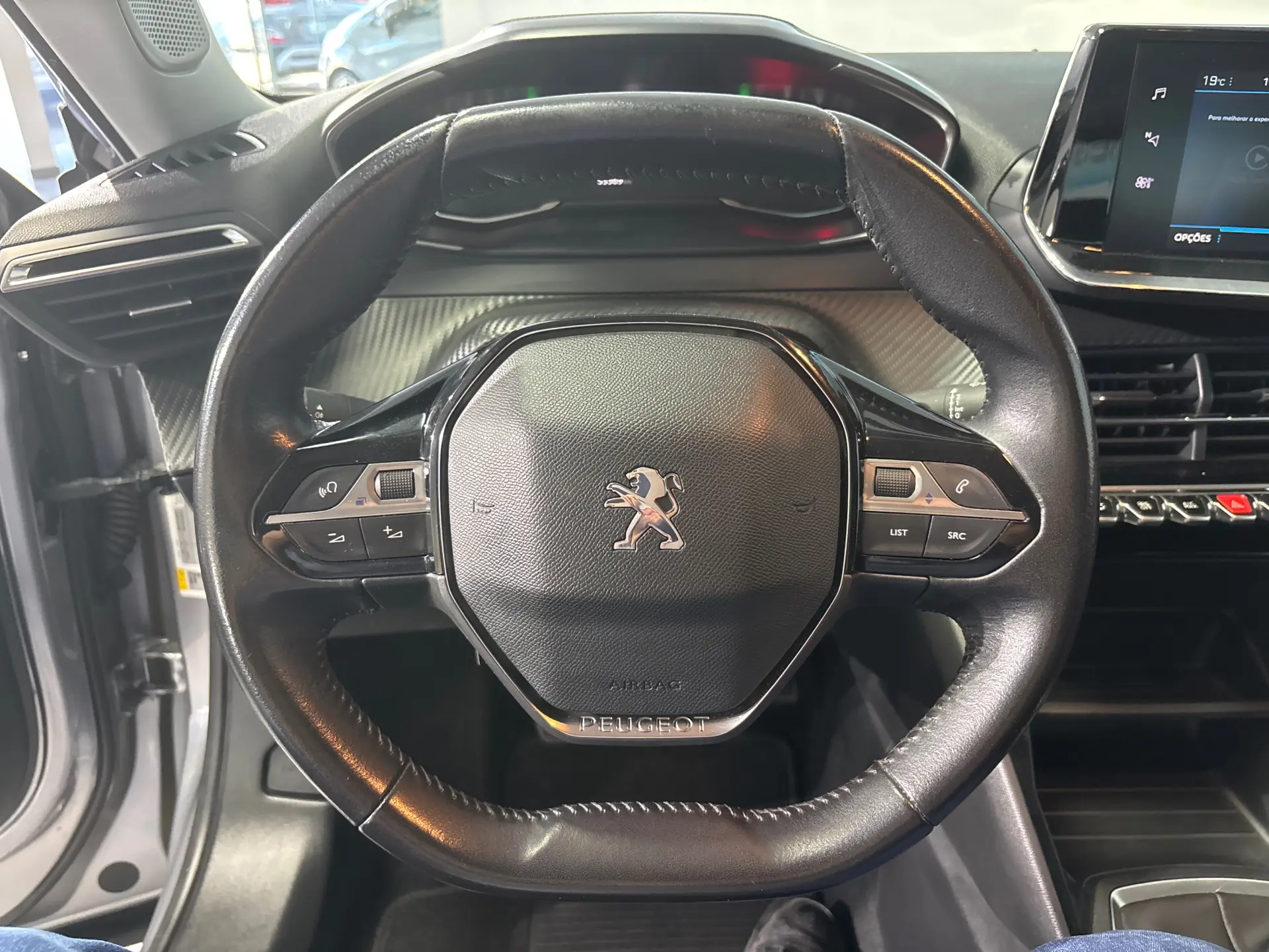 Peugeot 2008 1.2 PureTech Active 18