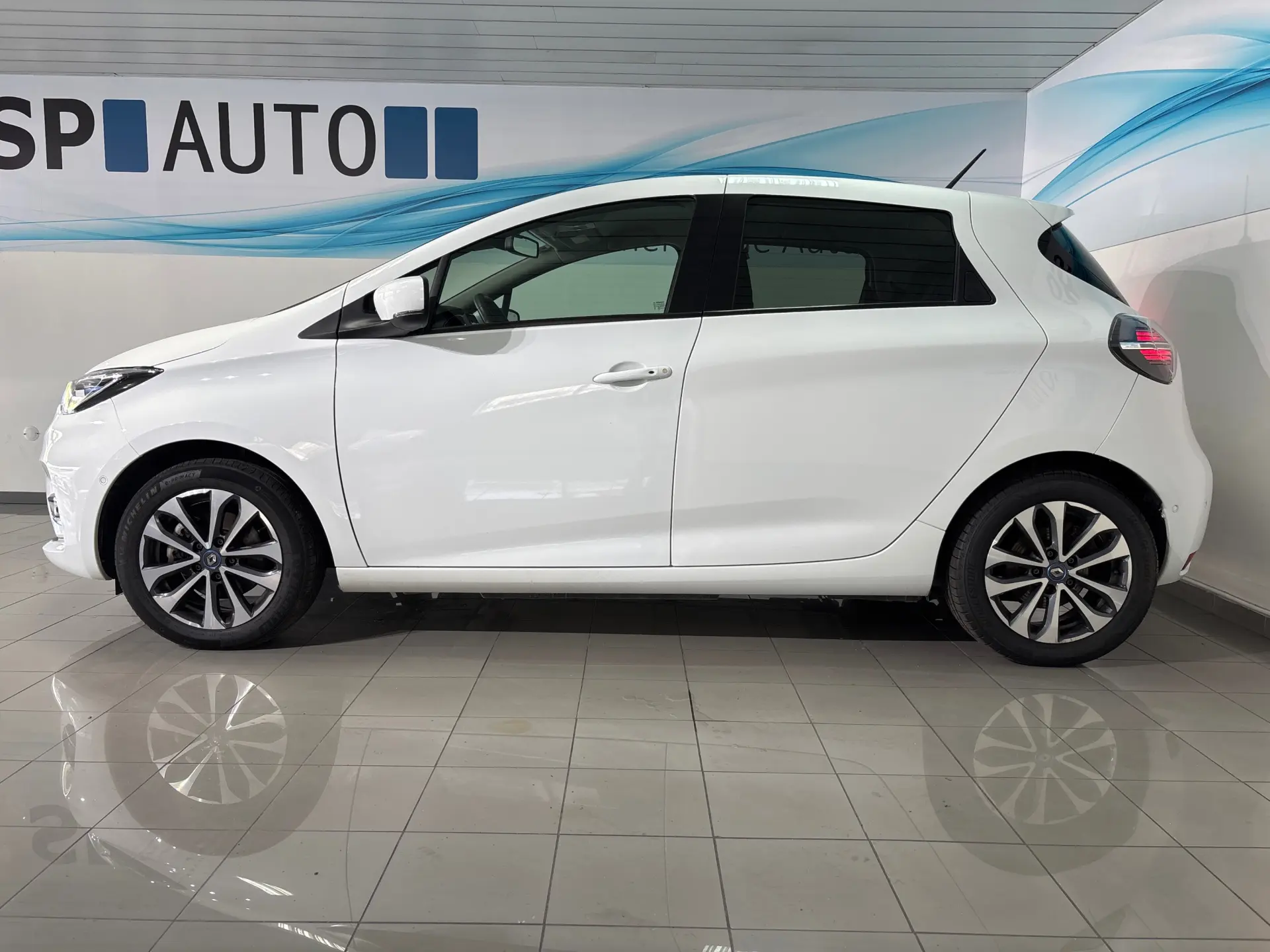 Renault Zoe (c/ Bateria) Exclusive 50 4
