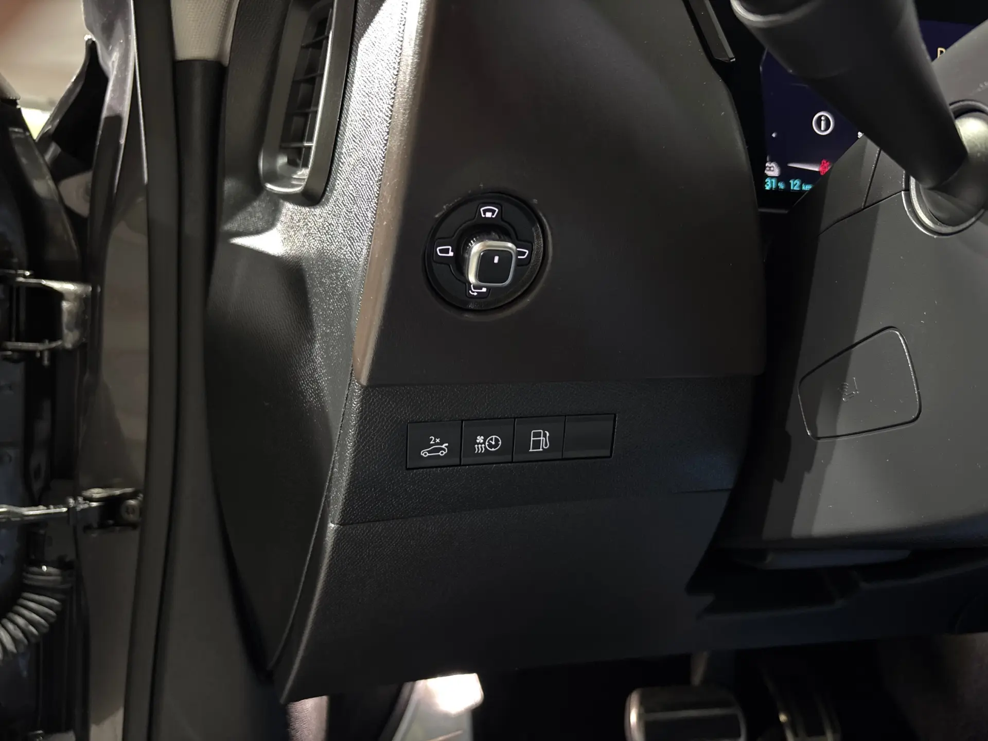 DS DS4 E-Tense Rivoli Cross EAT8 26