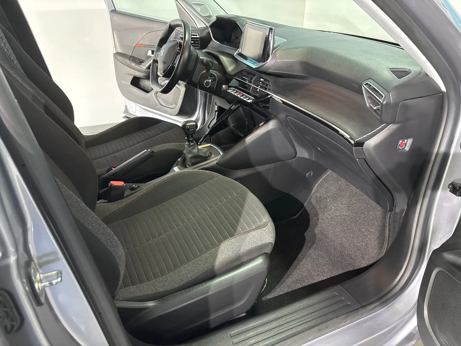 Peugeot 2008 1.2 PureTech Active 9