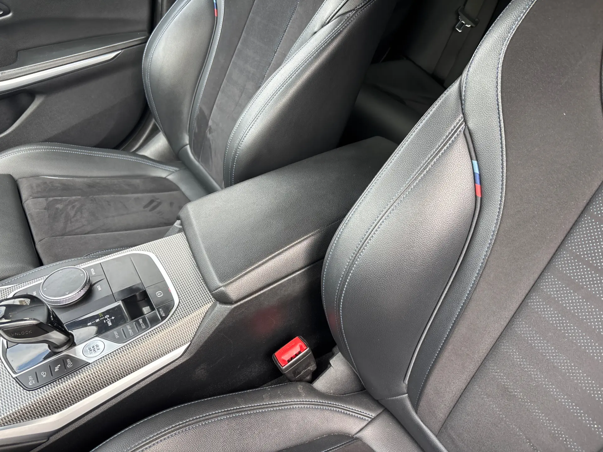 BMW 320 d Pack M Auto 16