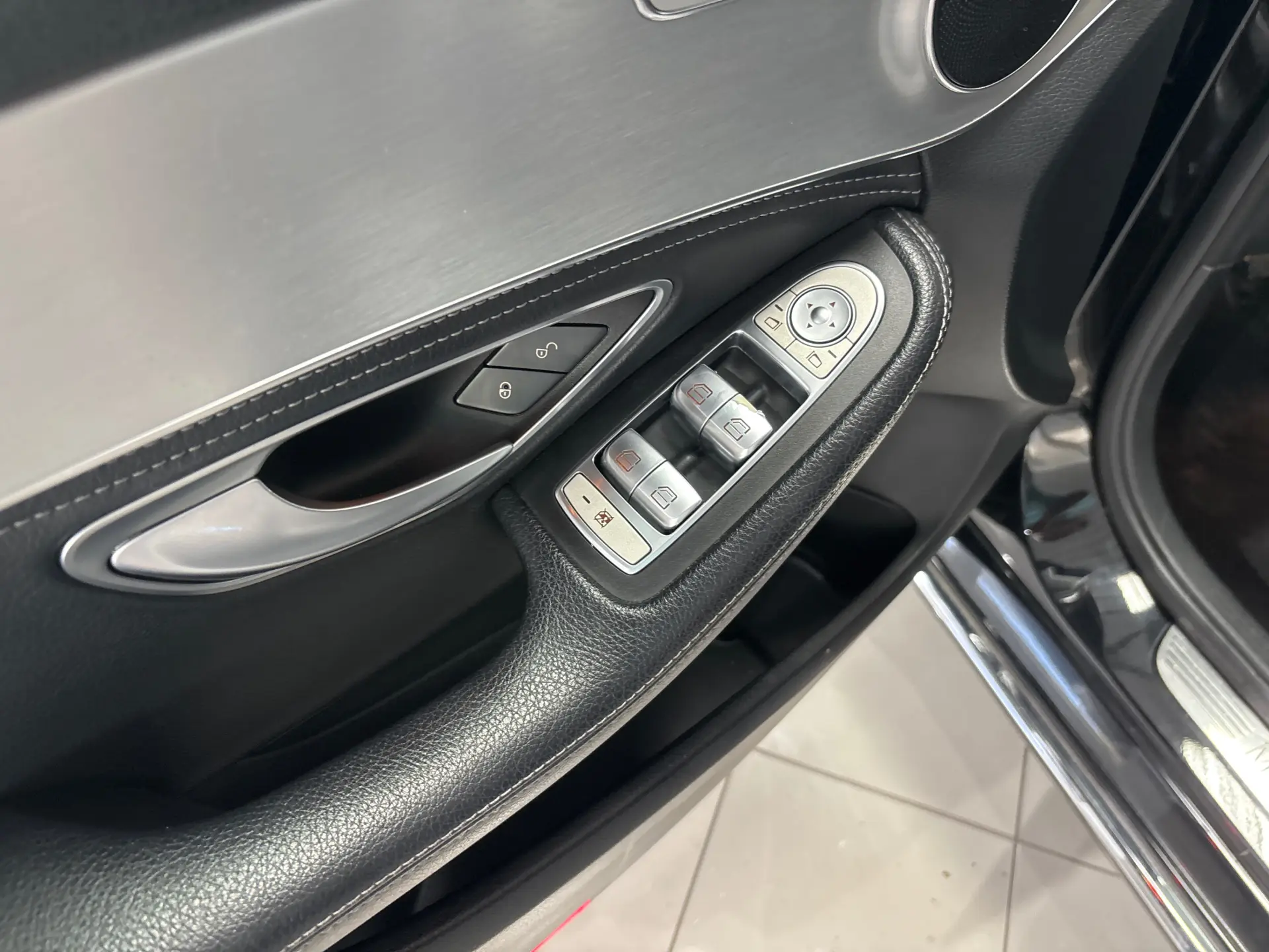 Mercedes-Benz C 200 BlueTEC Avantgarde Aut. 25