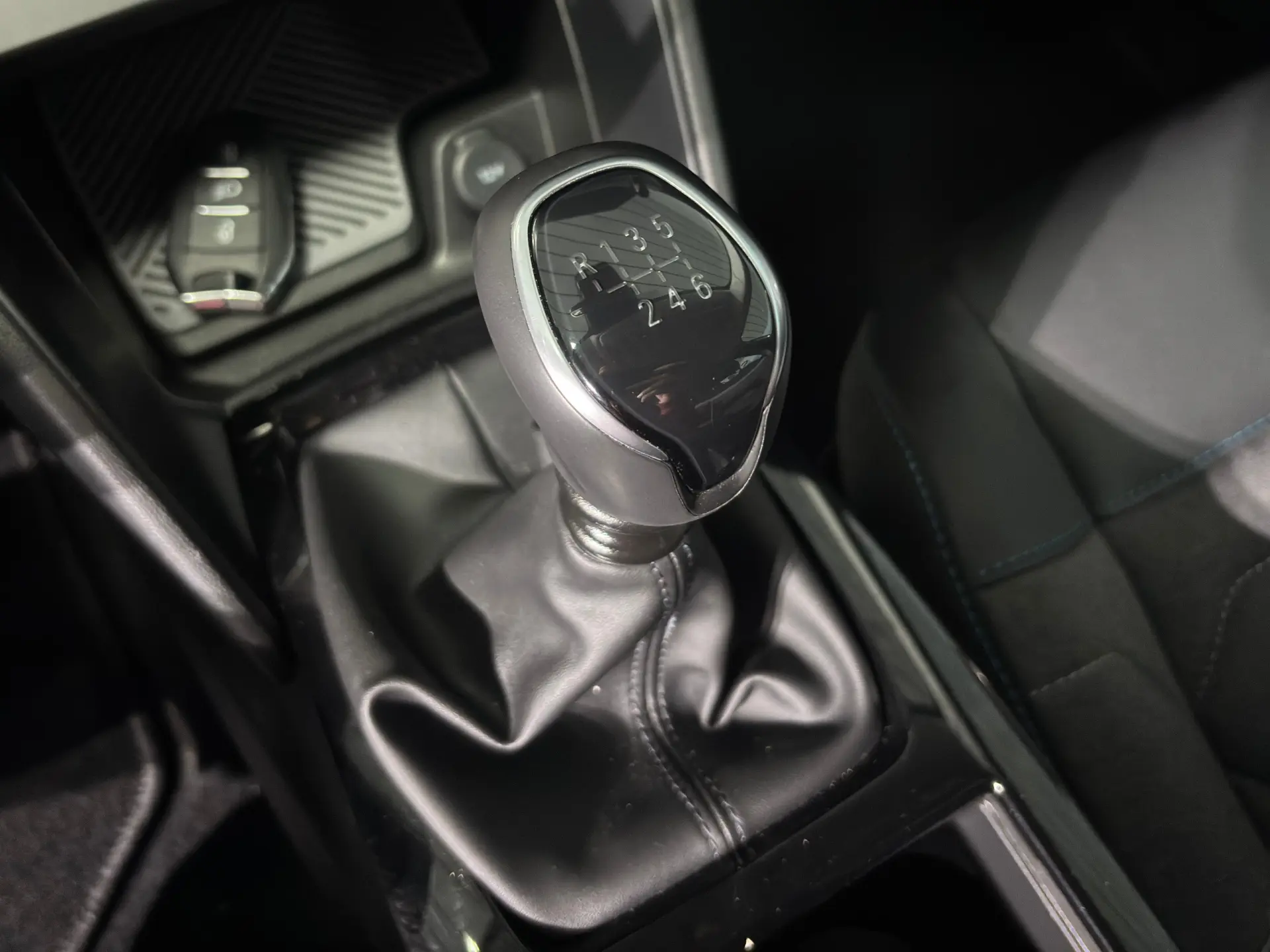 Citroën C4 1.2 PureTech Plus 16