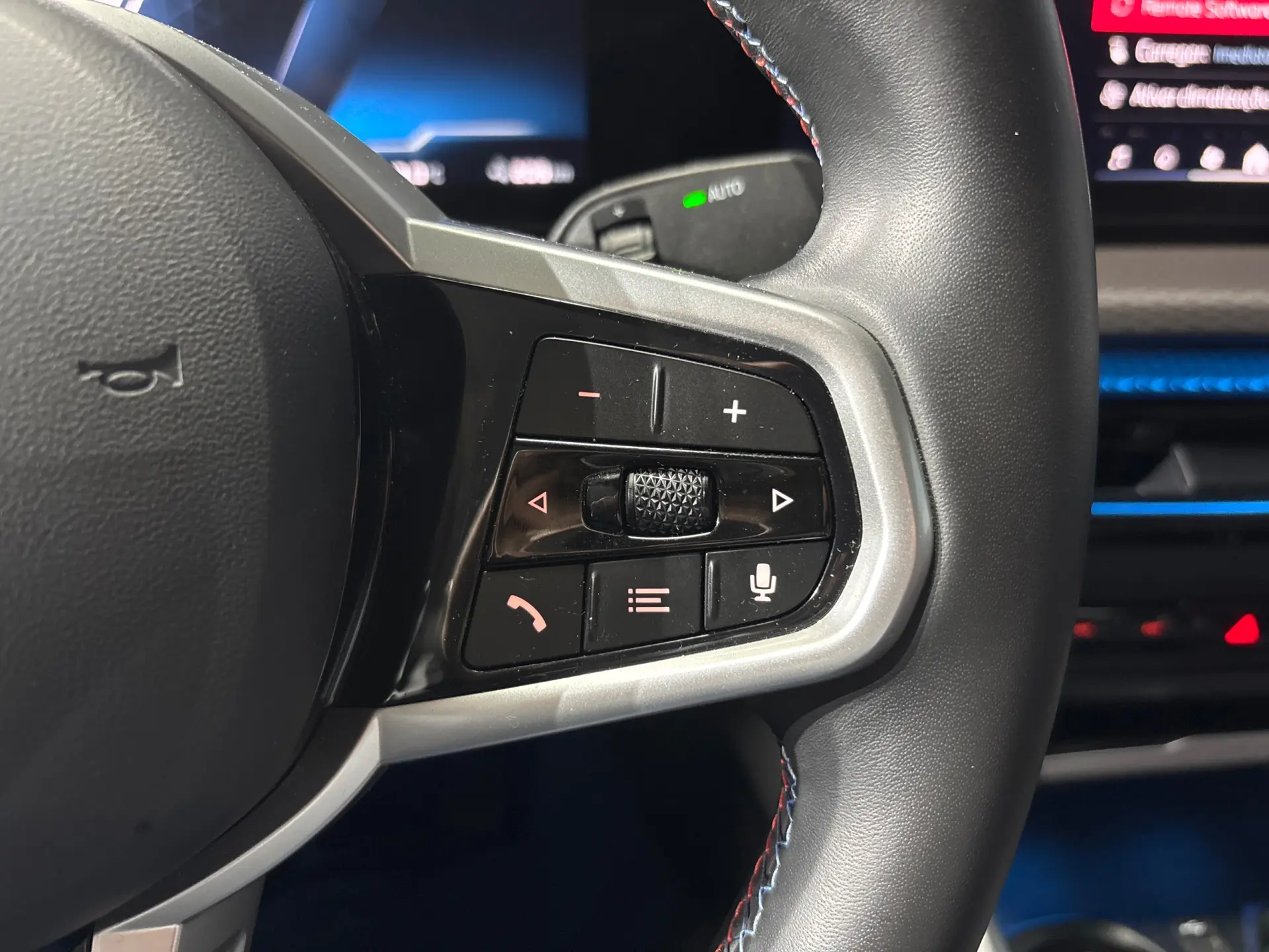 BMW i4 M50 Pack Desportivo M Pro 22