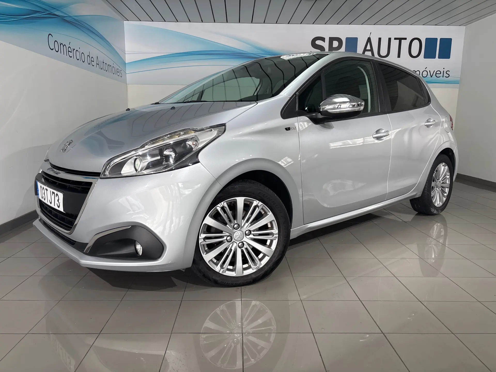 Peugeot 208 1.6 BlueHDi Active 1