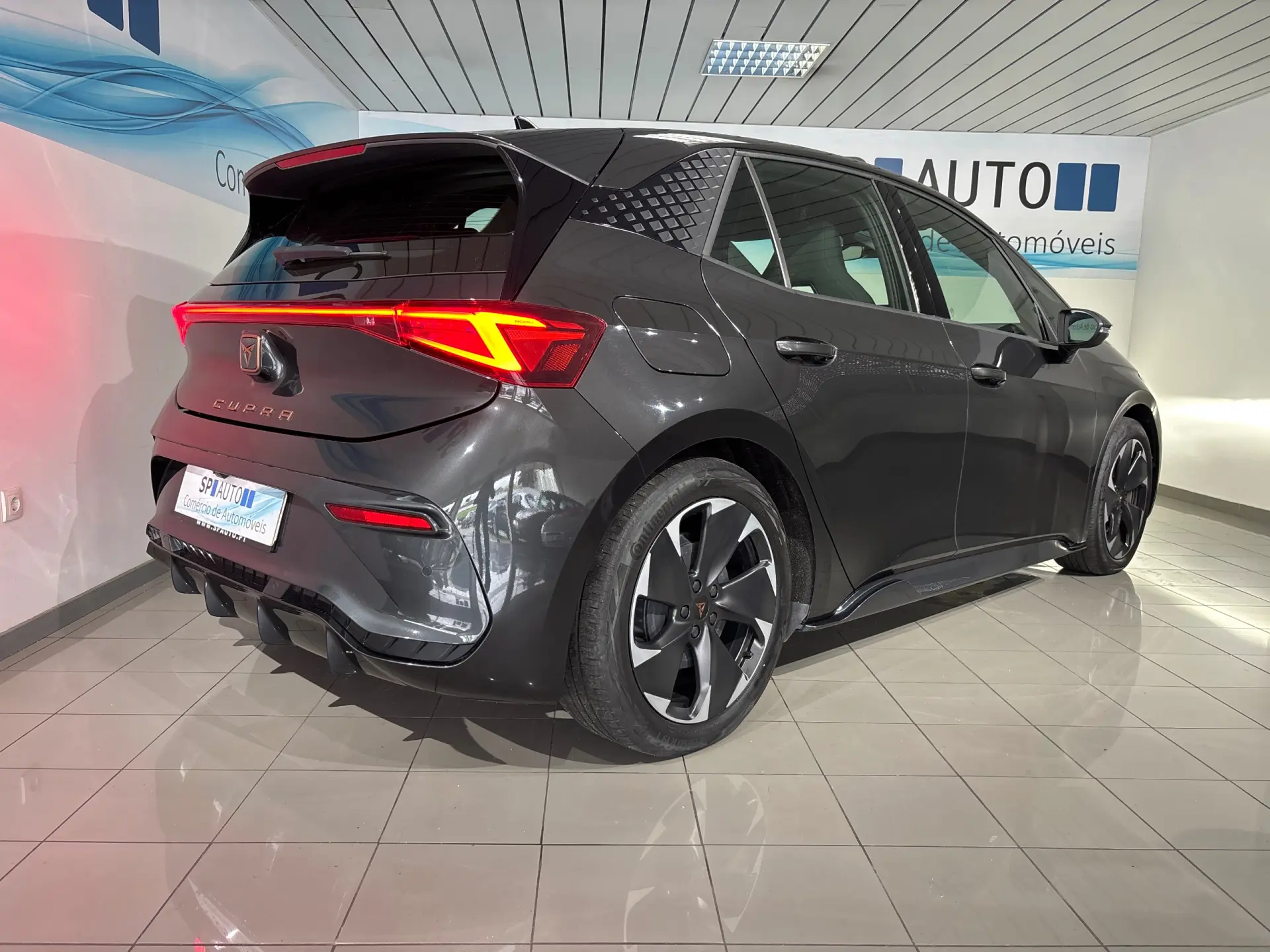 Cupra Born 59 kWh e-Boost 5