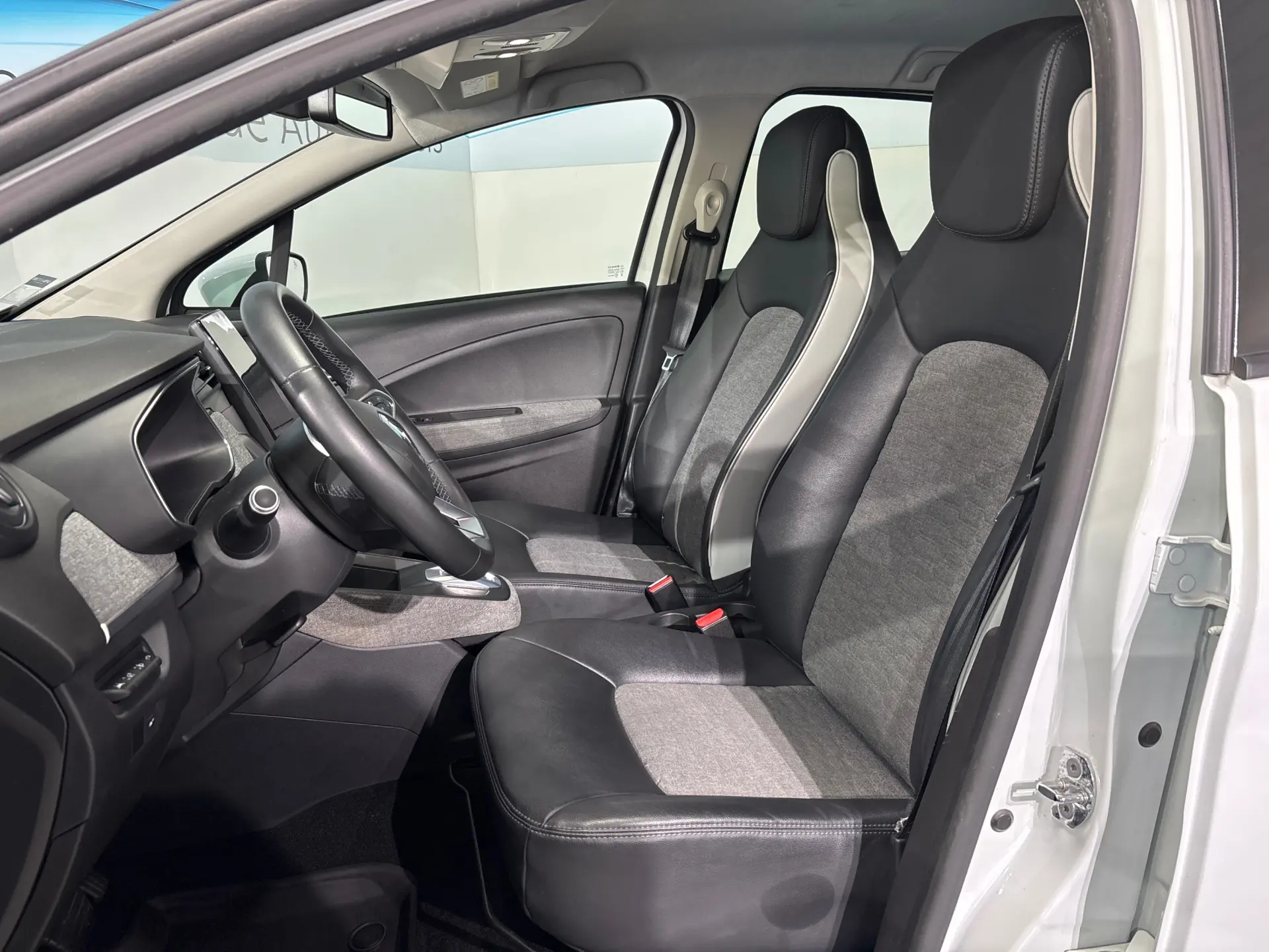 Renault Zoe (c/ Bateria) Exclusive 50 7
