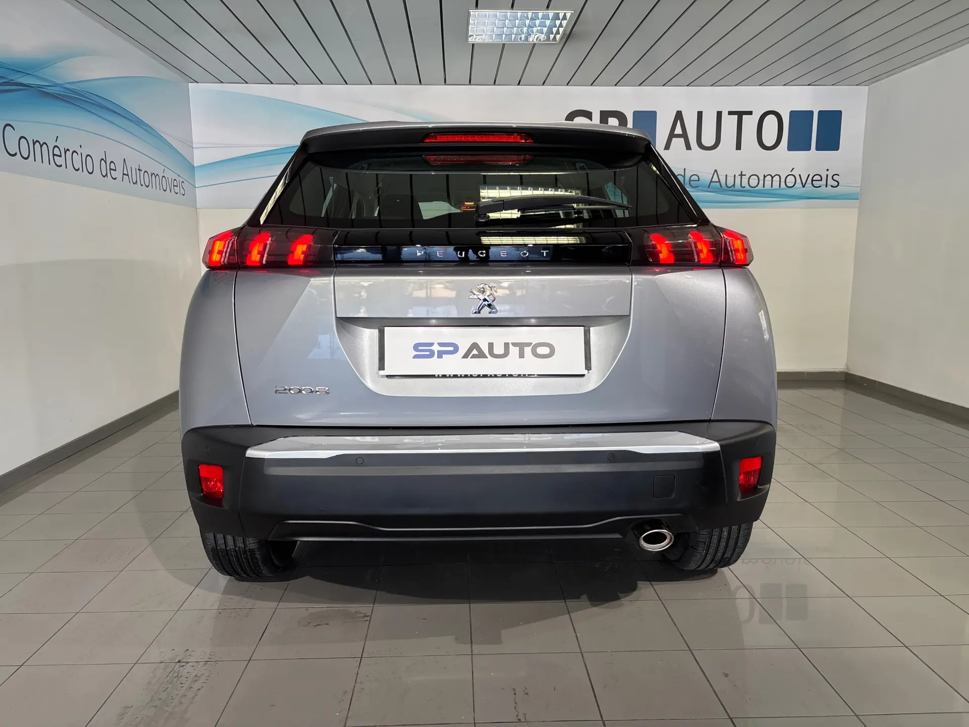 Peugeot 2008 1.2 PureTech Active 6