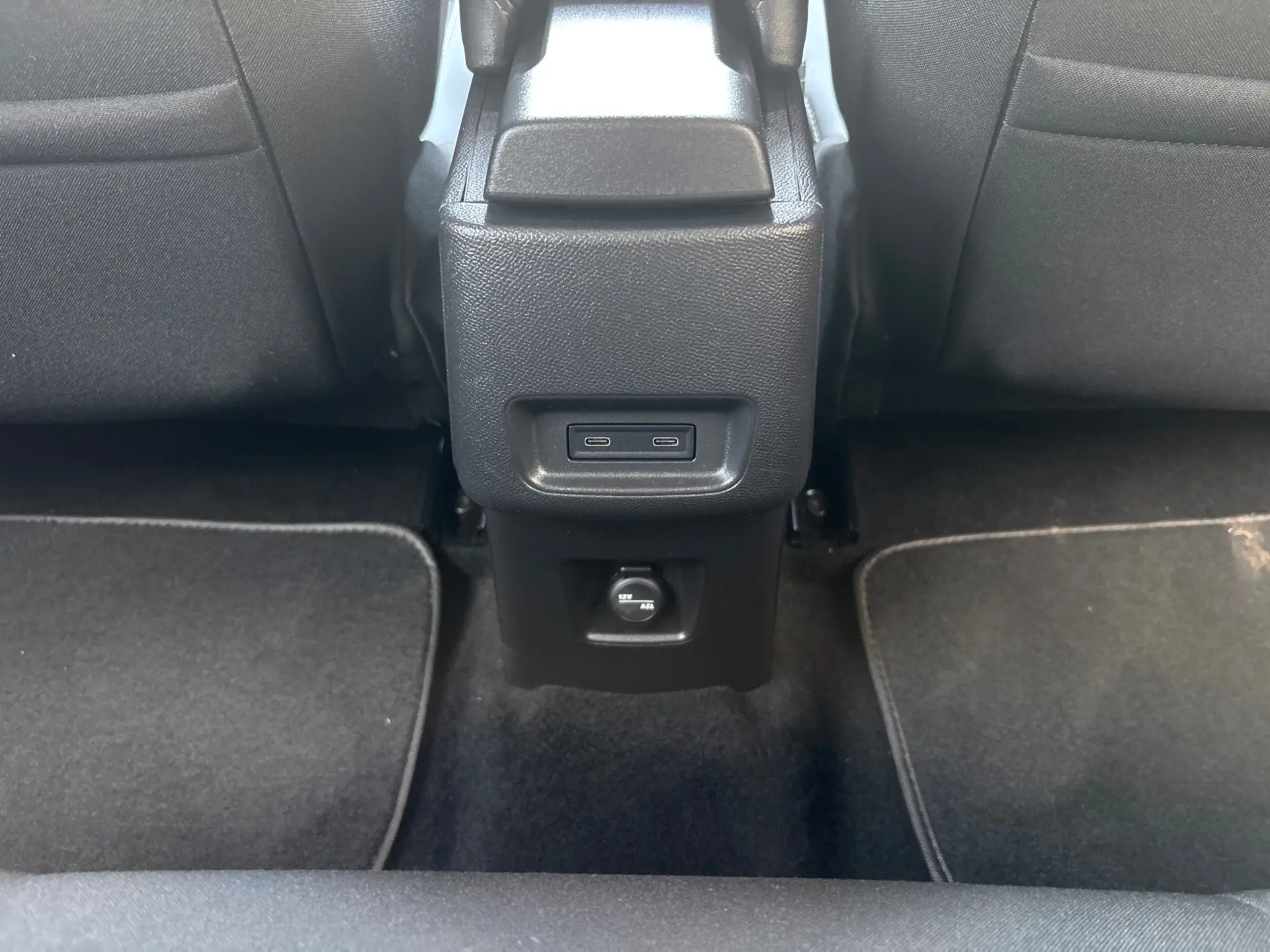 Citroen e-C3 44 kWh Autonomia Conforto Max 17