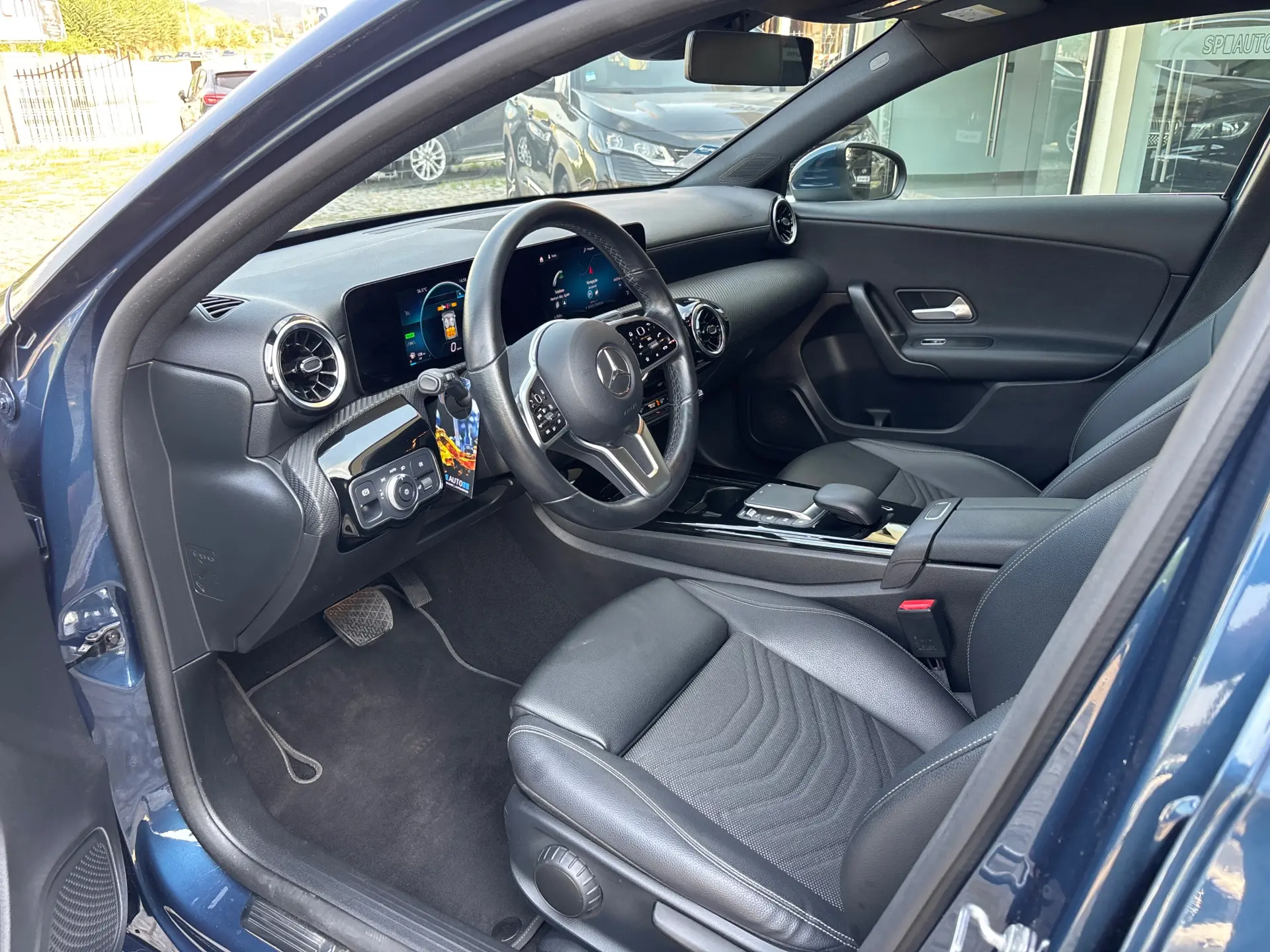 Mercedes-Benz A 250 e Style Plus 7