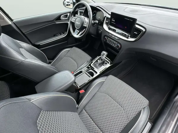 Kia XCeed 7