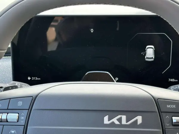 Kia EV3 8
