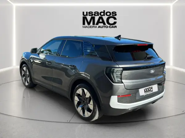 Ford Explorer 4