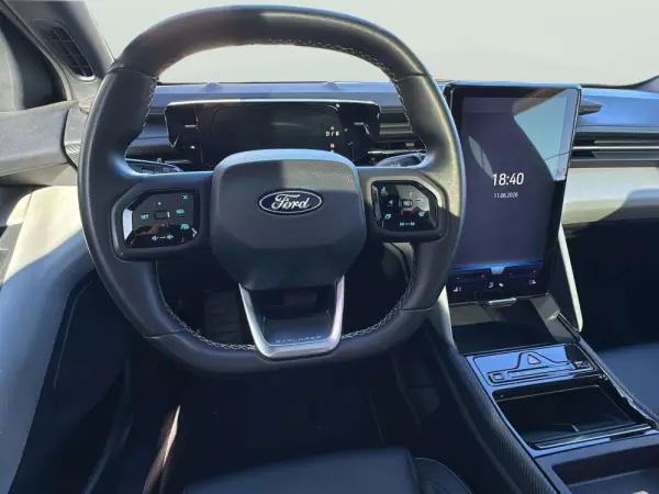 Ford Explorer 10
