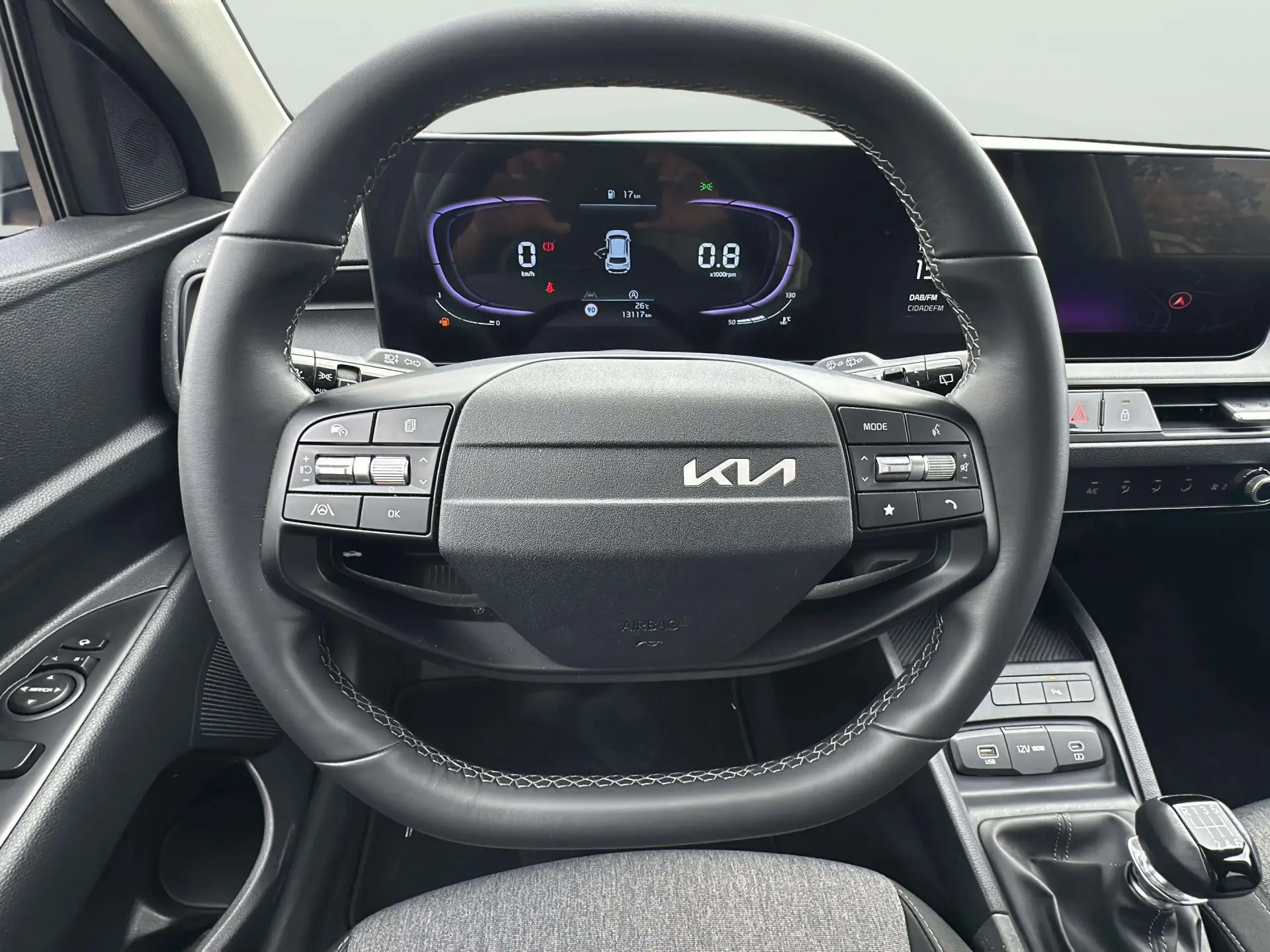 Kia Stonic 6