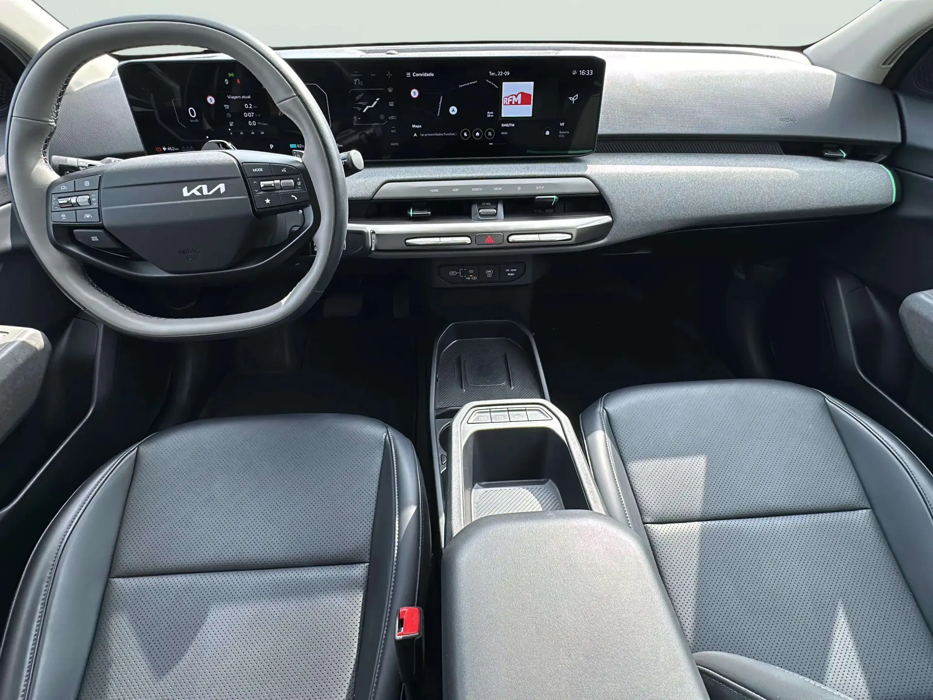 Kia EV4 7