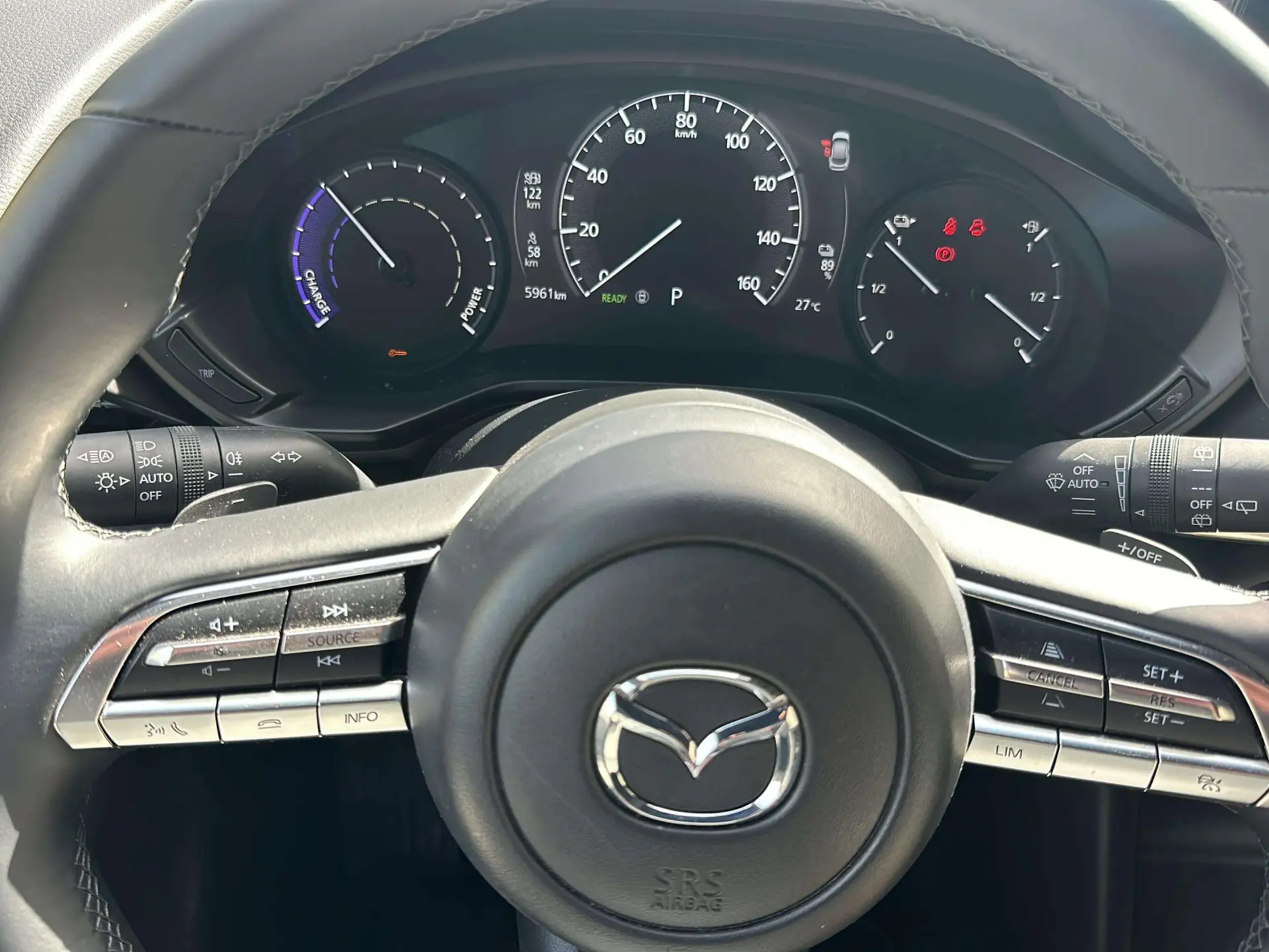 Mazda MX-30 6