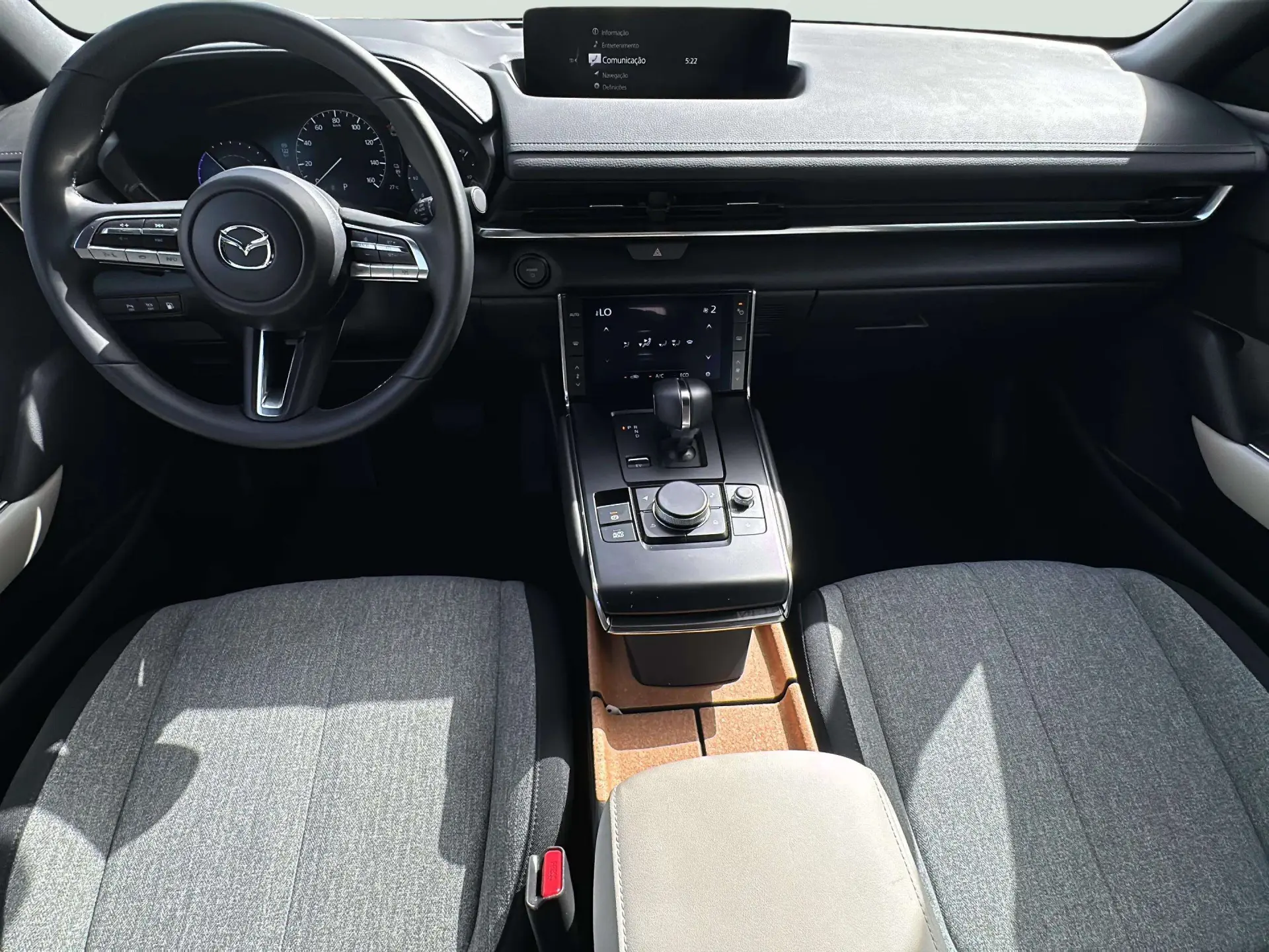 Mazda MX-30 7