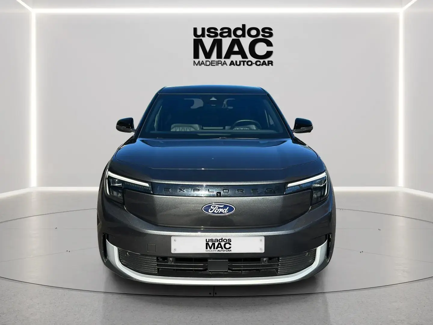 Ford Explorer 2