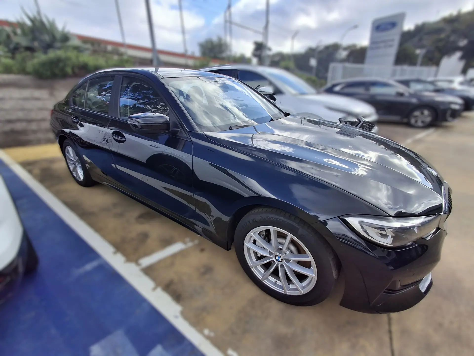 BMW 330 E-300 Corporate 2