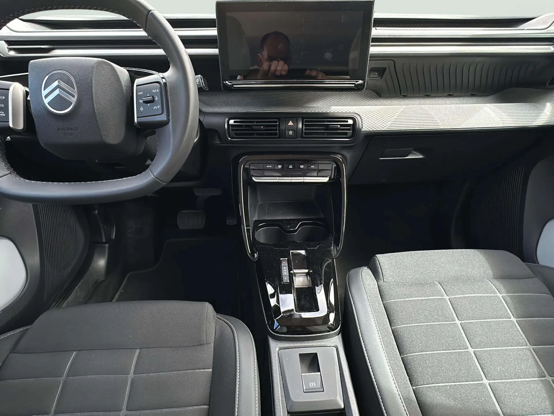 Citroen e-C3 44 kWh You Pack Plus 8