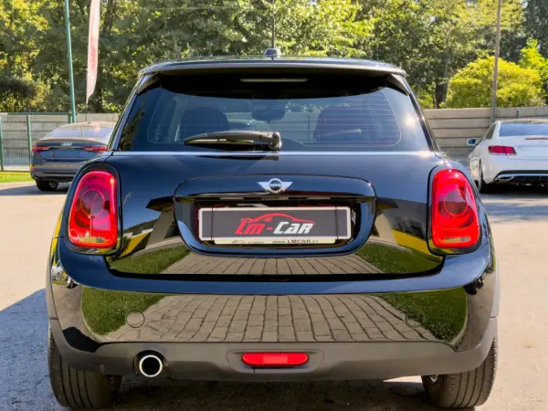 MINI 3 Portas Cooper D 3