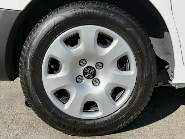 Peugeot Partner 1.6 BlueHDi Style 4