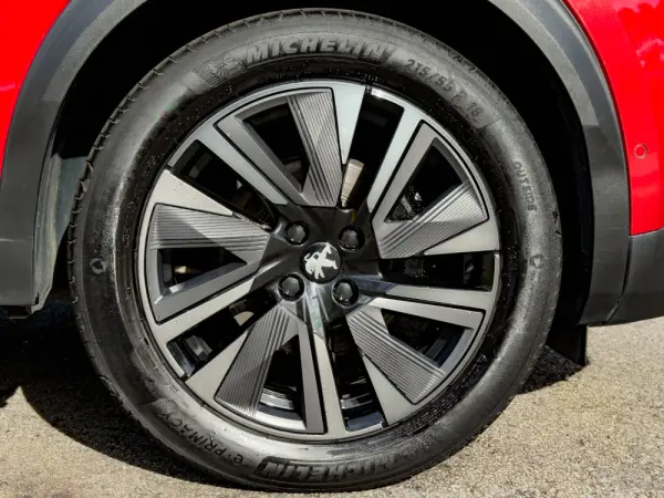 Peugeot e-2008 GT Pack 5