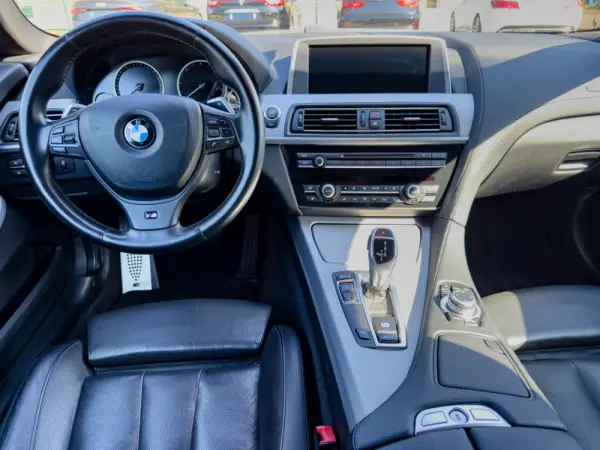BMW 640 d Pack M 8
