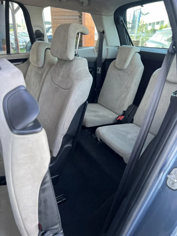 Citroen C4 Grand Picasso 1.6 HDi Exclusive CMP6 11