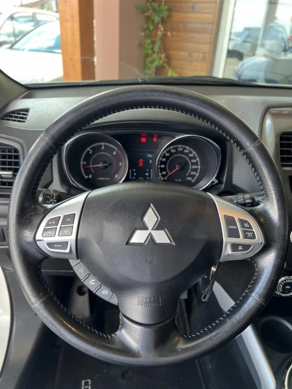 Mitsubishi ASX 1.8 DI-D Intense 16