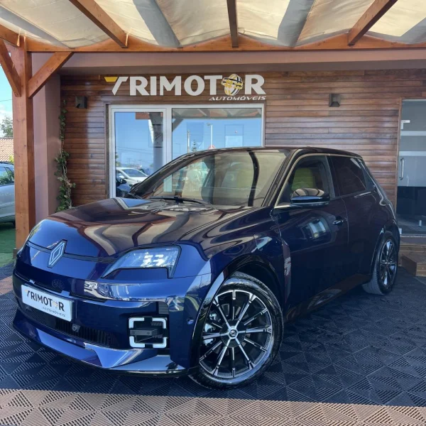Renault 5 E-Tech 52 kWh Iconic Cinq Autonomia Conforto 2