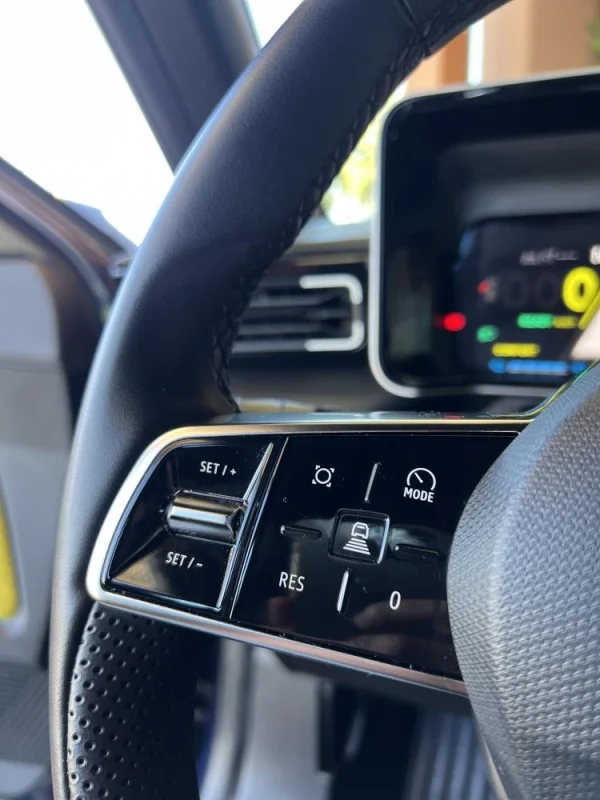 Renault 5 E-Tech 52 kWh Iconic Cinq Autonomia Conforto 19