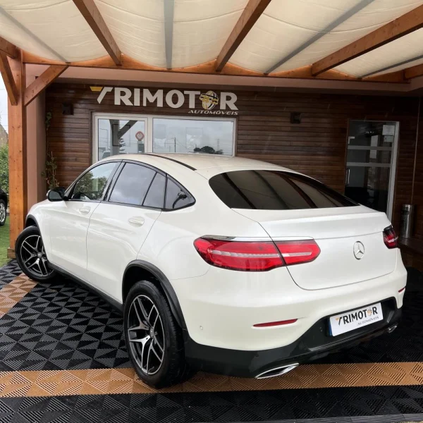 Mercedes-Benz GLC 220 d Coupe 4Matic 9G-TRONIC AMG Line Coupe 3
