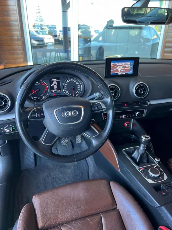 Audi A3 1.6 TDI S-line 8