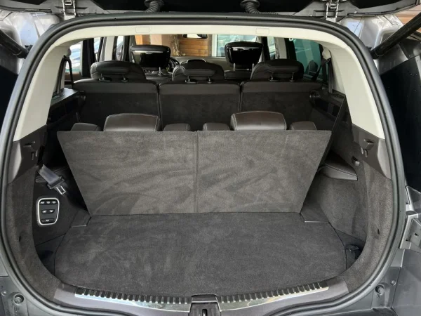 Renault Espace 1.6 dCi Initiale Paris EDC 18