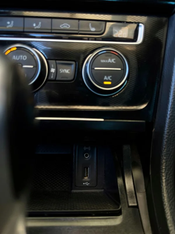 Volkswagen Golf Variant 2.0 TDi GTD DSG 24