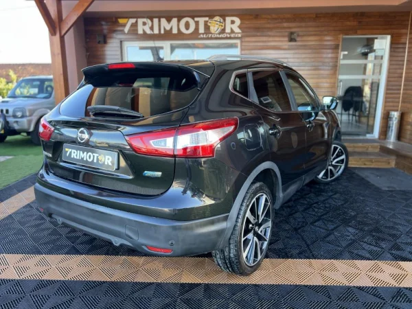 Nissan Qashqai 1.6 dCi Tekna 19 Pele 3