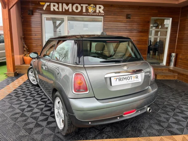 MINI 3 Portas Cooper D CHILI 4