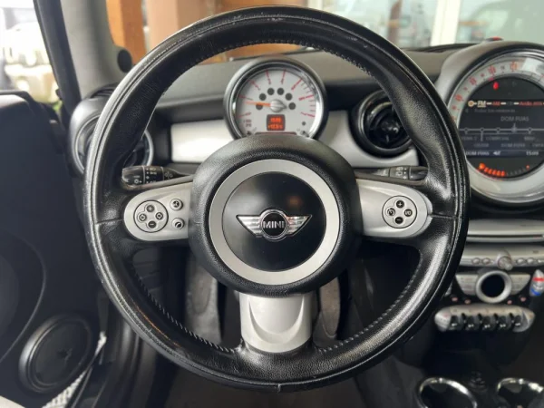 MINI 3 Portas Cooper D CHILI 11