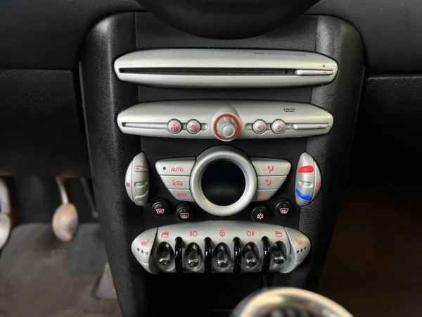 MINI 3 Portas Cooper D CHILI 18