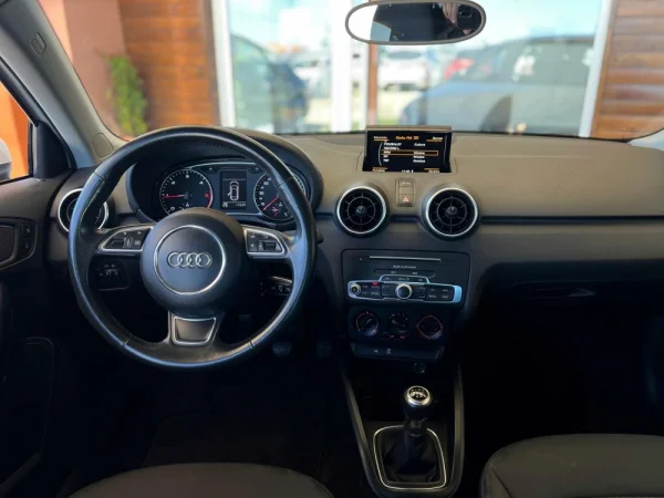 Audi A1 Sportback 1.6 TDI S-line 7