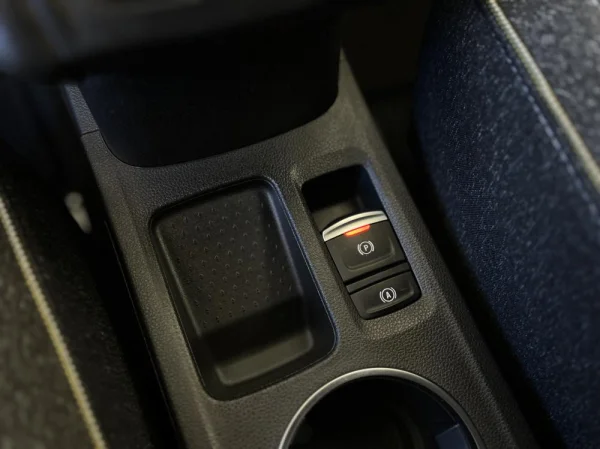 Renault Captur 1.0 TCe Techno Bi-Fuel c/ IVA Dedutivel 30