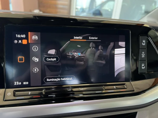 Volkswagen Multivan 1.4 TSI e-Hybrid Life DSG c/ IVA Dedutivel 35