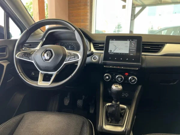 Renault Captur 1.0 TCe Techno Bi-Fuel 10