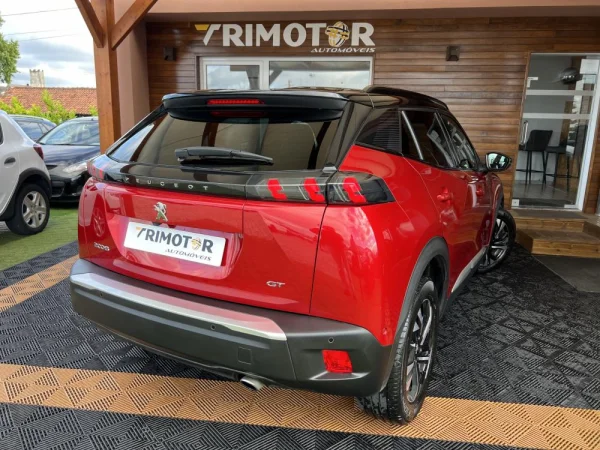 Peugeot 2008 1.5 BlueHDi GT 3