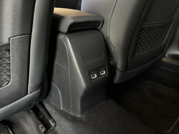 Peugeot 2008 1.5 BlueHDi GT 11