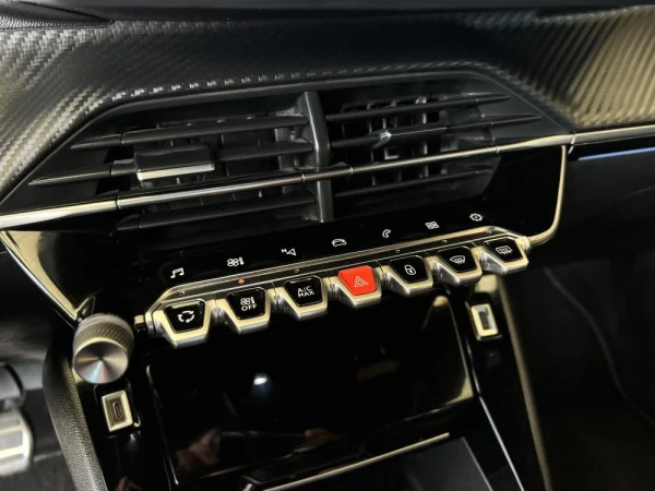 Peugeot 2008 1.5 BlueHDi GT 20