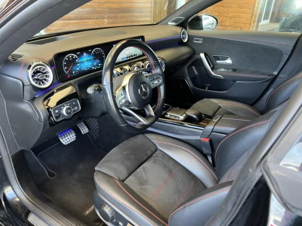 Mercedes-Benz CLA 250 e Shooting Brake AMG Line 6