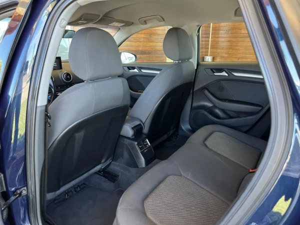 Audi A3 Sportback 1.6 TDI Advance 9